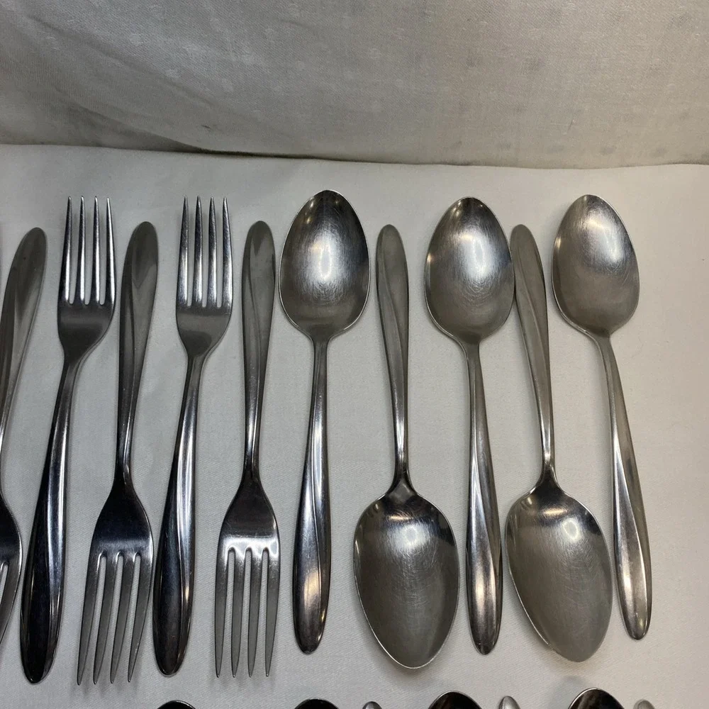 International Deluxe Stainless Flatware CHRISTIANIA‎ 36 Pc Forks Spoons Etc Lot